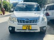 Subaru Forester 2011 White for sale