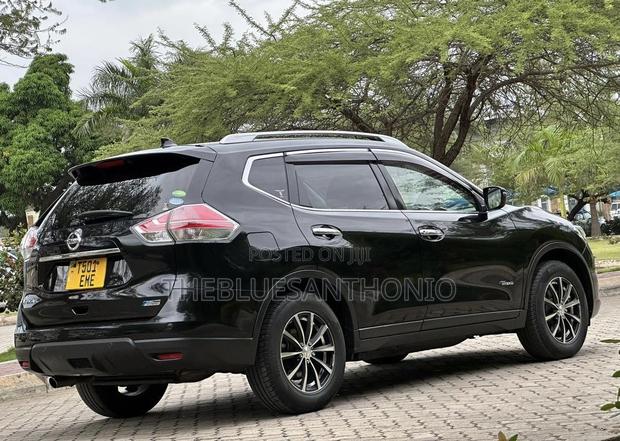 Nissan X-Trail 2017 Black