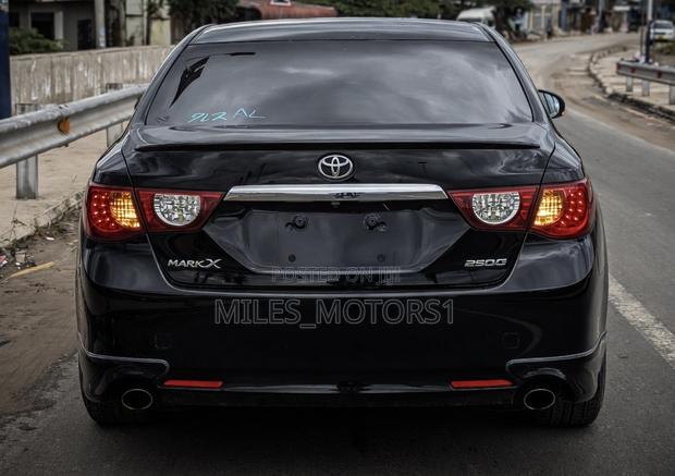 Toyota Mark X 2010 Black