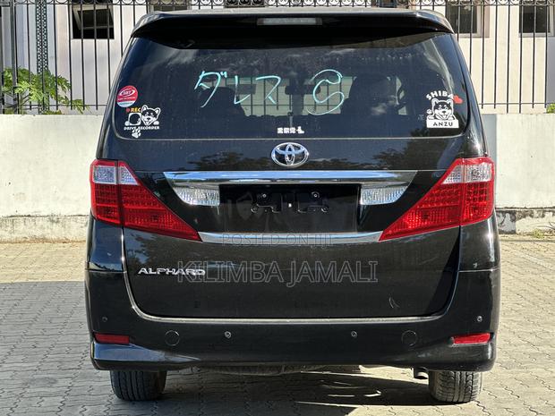 Toyota Alphard 2009 Black