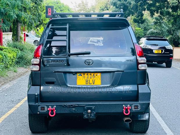 Toyota Land Cruiser Prado 3.4 V6 2001 Black