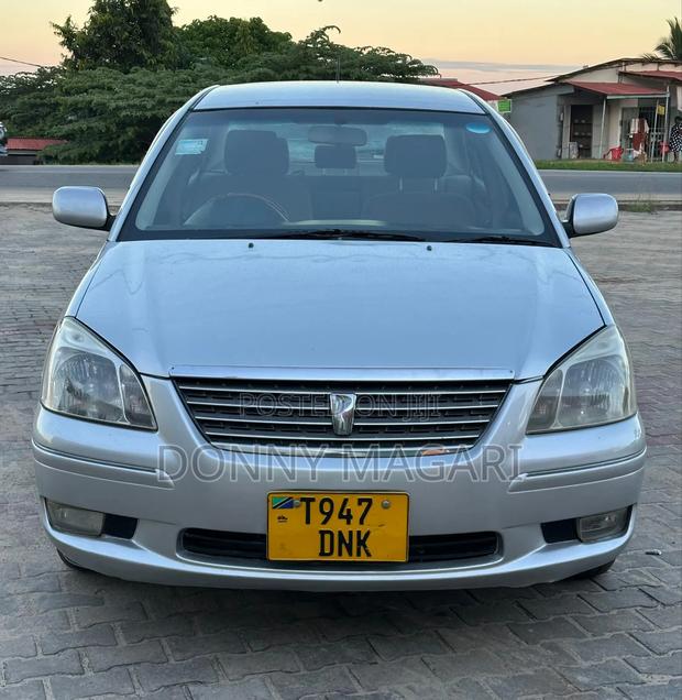 Toyota Premio 2005 Silver