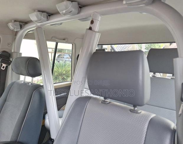 Toyota Land Cruiser 2018 Beige