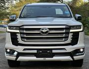 Toyota Land Cruiser 2023 White for sale