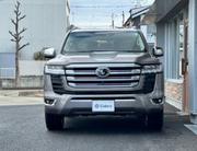 New Toyota Land Cruiser LC300 2024 Gray for sale