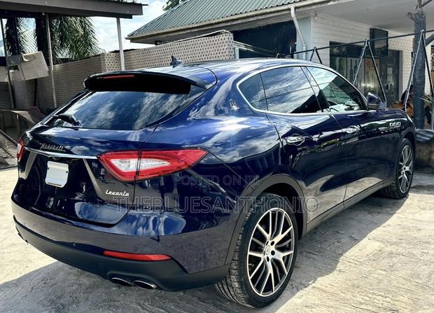 Maserati Levante 2020 Blue