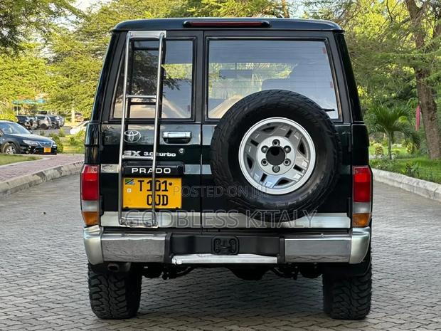 Toyota Land Cruiser Prado 1999 Blue