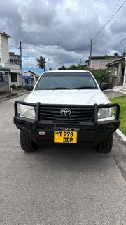 Toyota Hilux 2014 White for sale