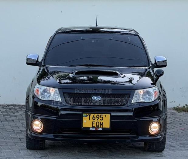 Subaru Forester 2010 Black