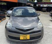 Toyota Ractis 2005 Gray for sale