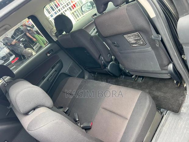 Toyota Wish 2006 Black