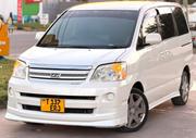 Toyota Noah 2005 White for sale