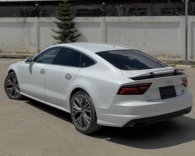 Audi A7 4dr Sedan AWD 2016 Pearl