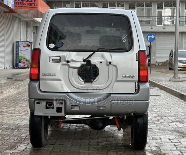 Suzuki Jimny 2003 Silver
