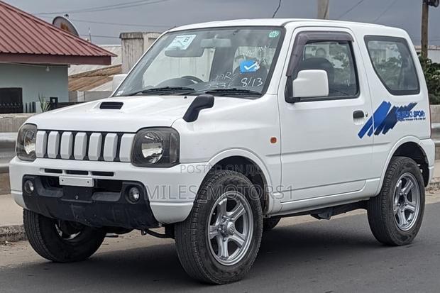 Suzuki Jimny 2008 White