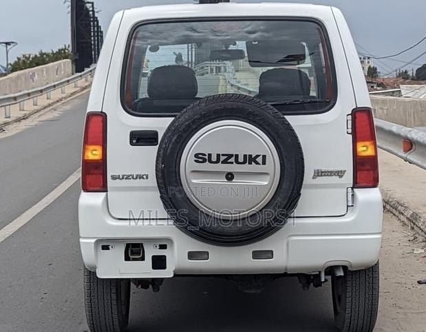 Suzuki Jimny 2008 White