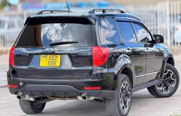 Subaru Forester 2010 Black