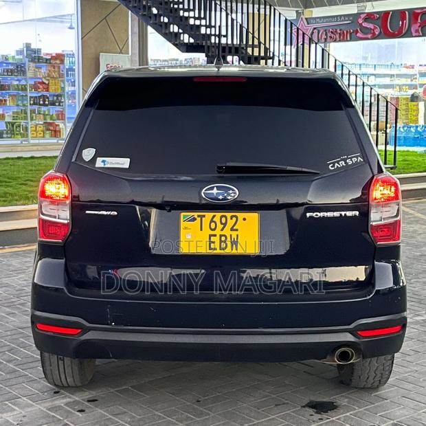 Subaru Forester 2014 Black