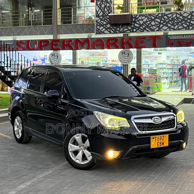 Subaru Forester 2014 Black