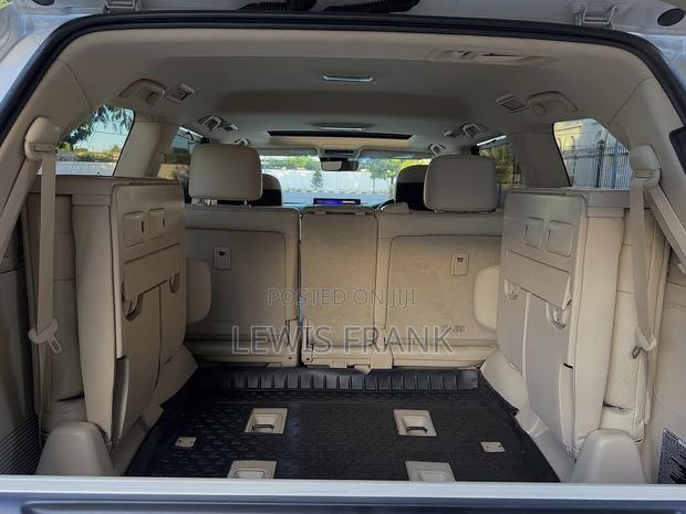 Lexus LX 2018 White