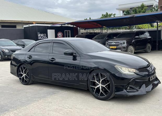 Toyota Mark X 2010 Black