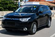 Mitsubishi Outlander 2.0 PHEV AWD 2015 Black for sale