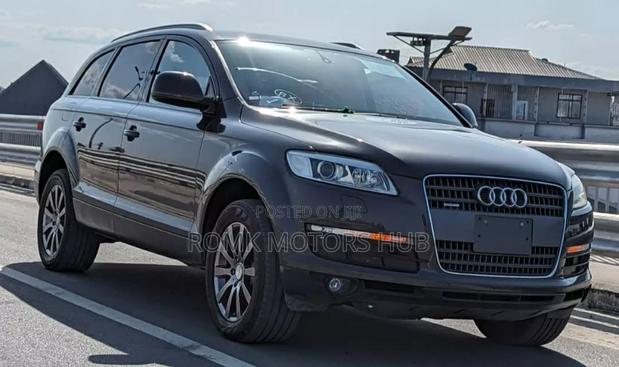 Audi Q7 2009 Gray