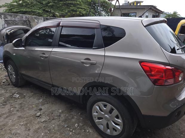 Nissan Dualis 2007 Gray