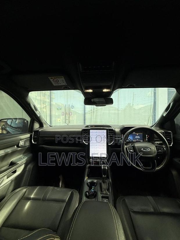Ford Ranger Wildtrak 2023 Gray