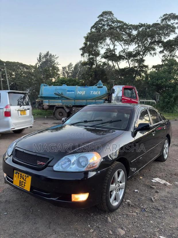 Toyota Mark II 2001 Black