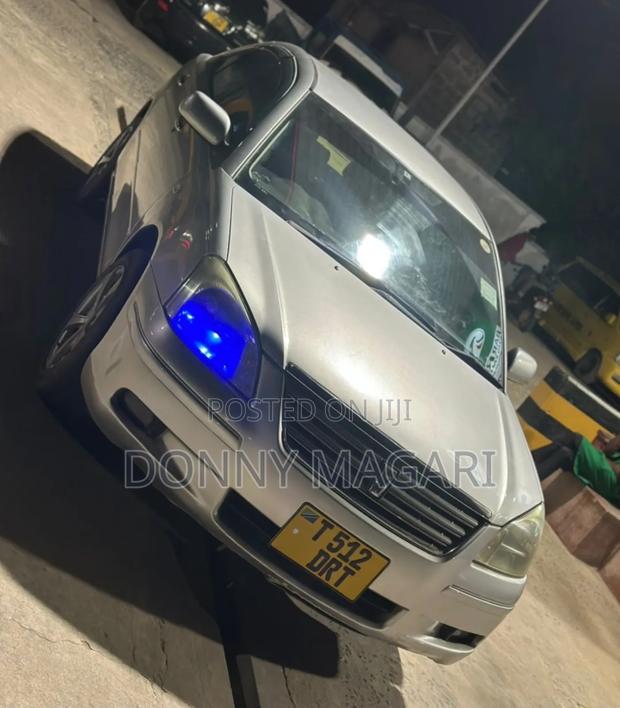 Toyota Premio 2008 Silver
