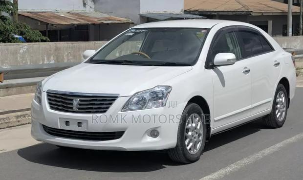 Toyota Premio 2008 White