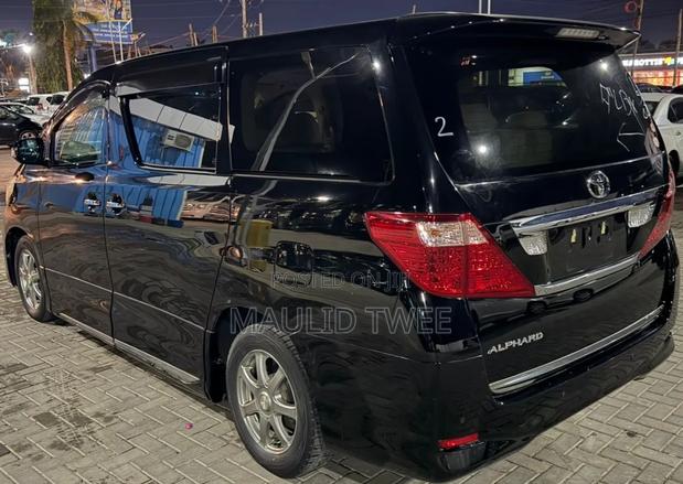 Toyota Alphard 2009 Black