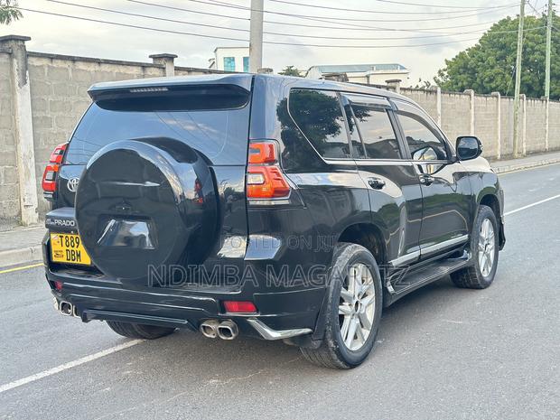 Toyota Land Cruiser Prado 2.7 i 2013 Black