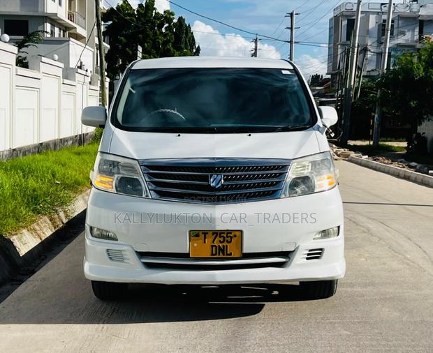 Toyota Alphard 2008 White