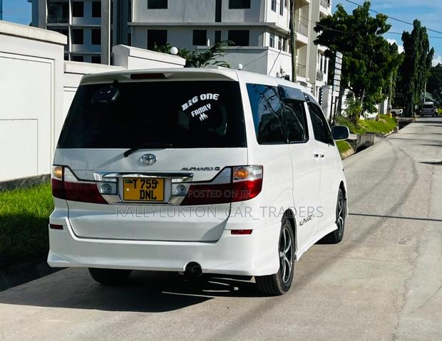 Toyota Alphard 2008 White