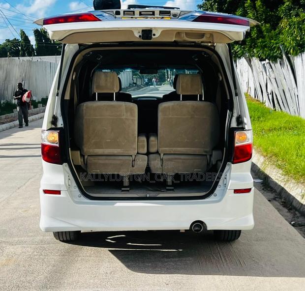 Toyota Alphard 2008 White