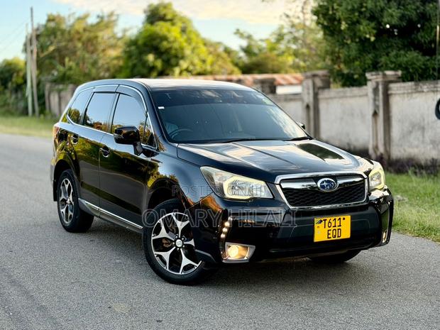 Subaru Forester 2014 Black