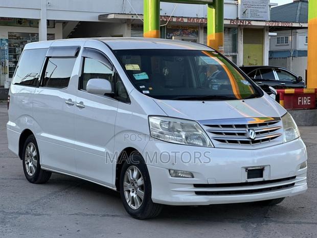 Toyota Alphard 2007 White