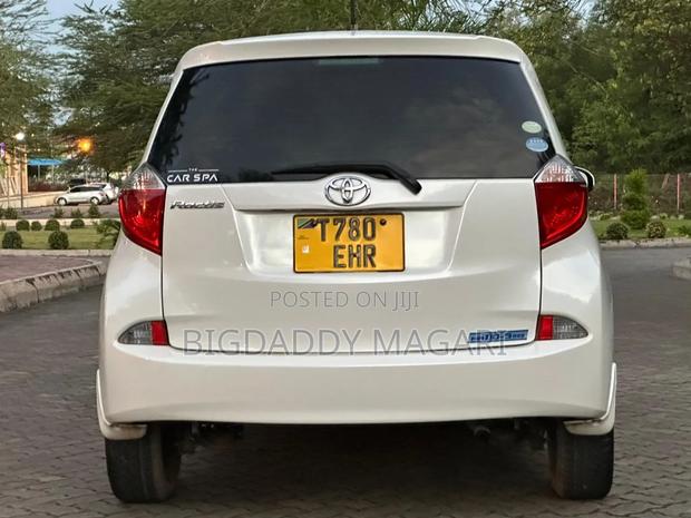 Toyota Ractis 2012 White