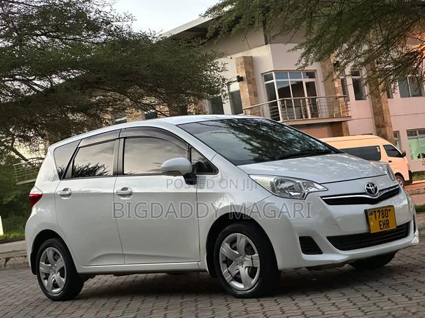 Toyota Ractis 2012 White