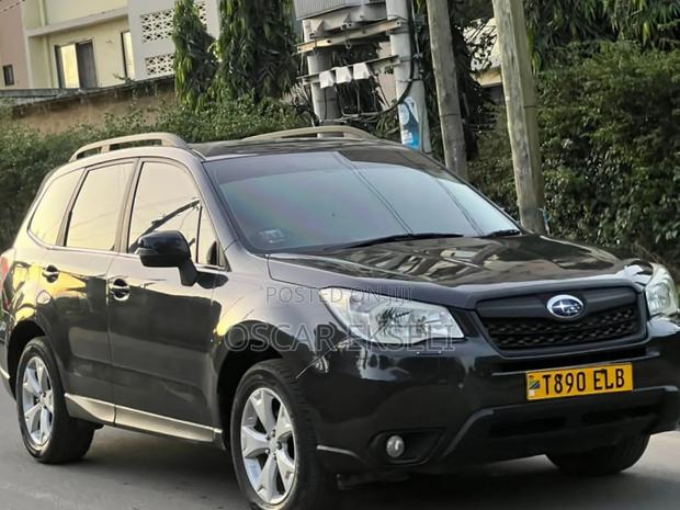 Subaru Forester 2015 Black