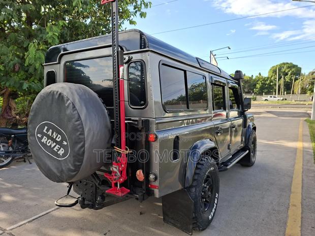 Land Rover Defender 2012 Gray