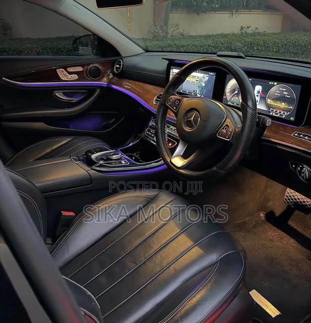 Mercedes-Benz E200 2016 Black