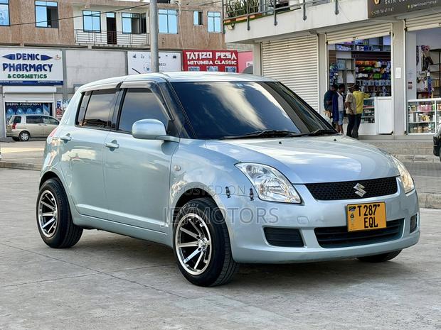 Suzuki Swift 2009 Silver