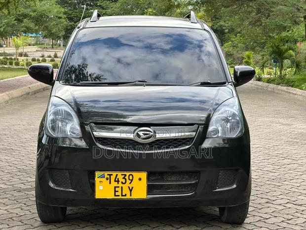 Daihatsu Mira 2010 Black
