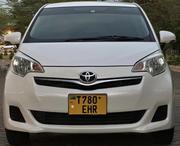 Toyota Ractis 2012 White for sale