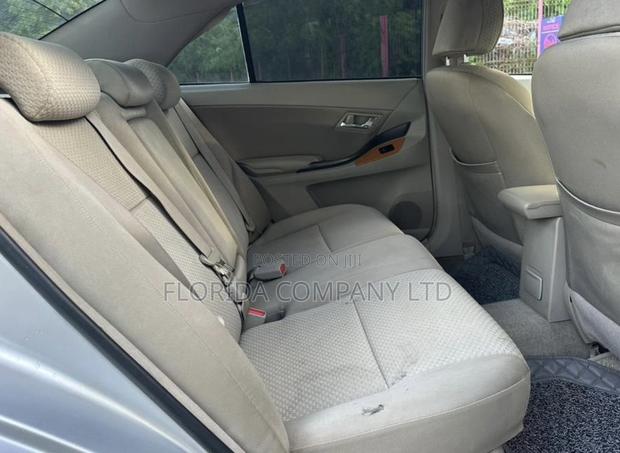 Toyota Premio 2008 Silver