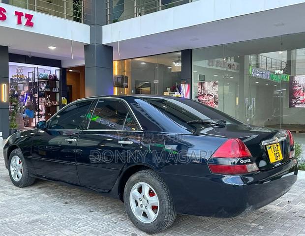 Toyota Mark II 2003 Blue