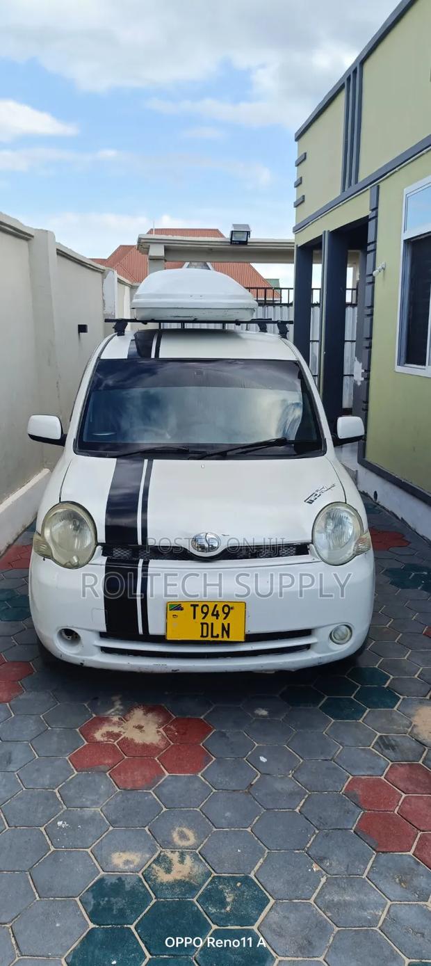 Toyota Sienta 1.5 AWD 2005 White